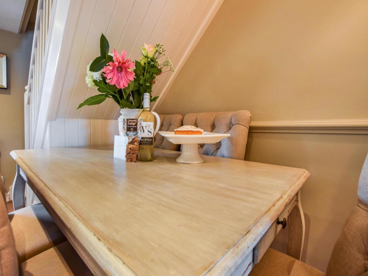 Appletree Cottage Bourton-on-the-Water Exteriör bild